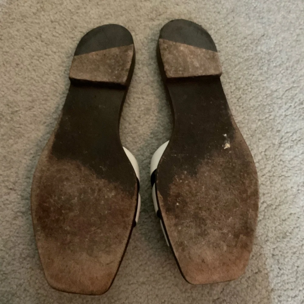 SAINT LAURENT PARIS sandals - Picture 3 of 5